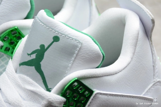 4 Green Pine CT8527-113 Air Jordan 0802